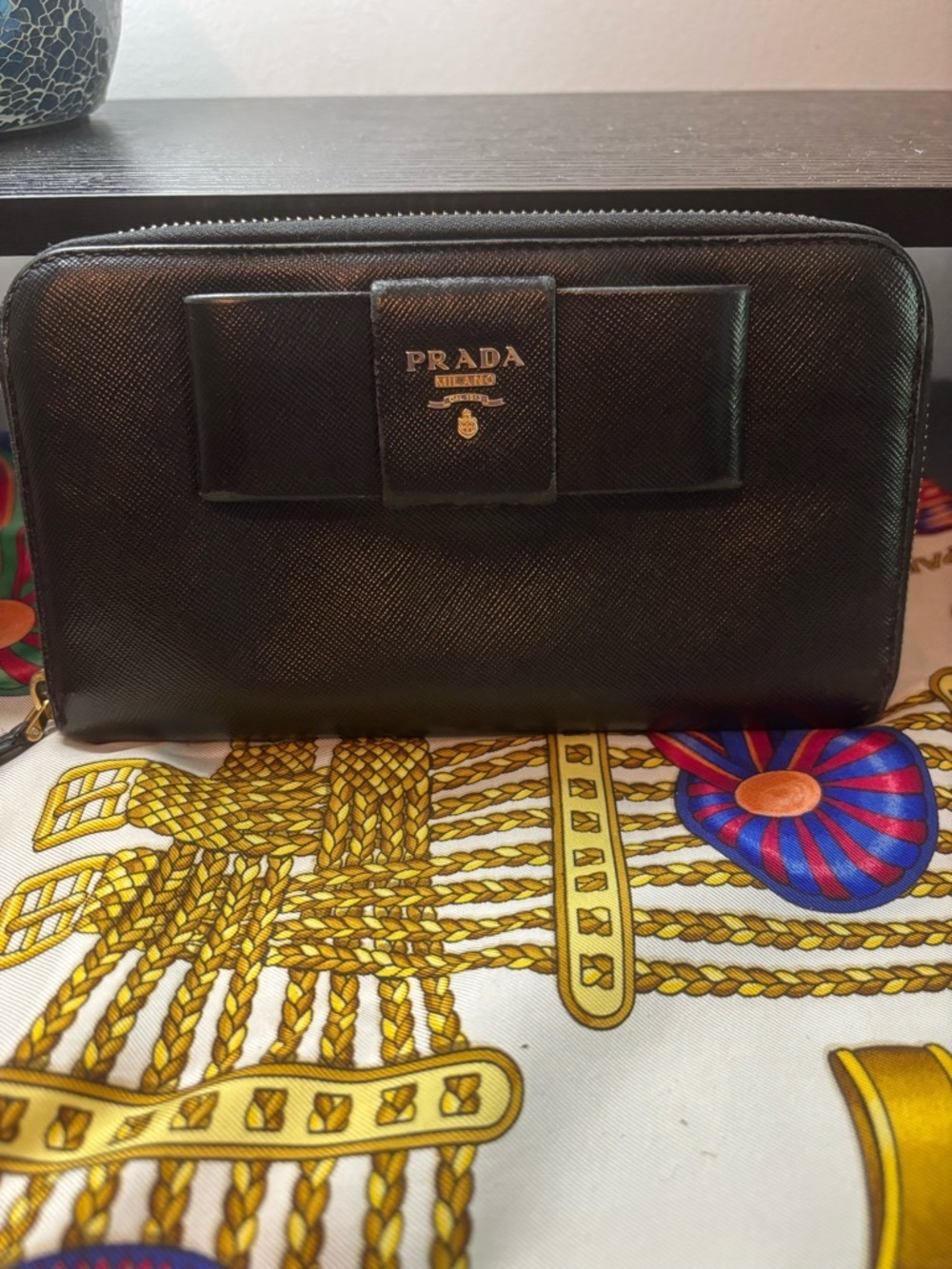 PRADA Saffiano Fiocco Bow Zip-Around Continental Wallet – Excellent Condition